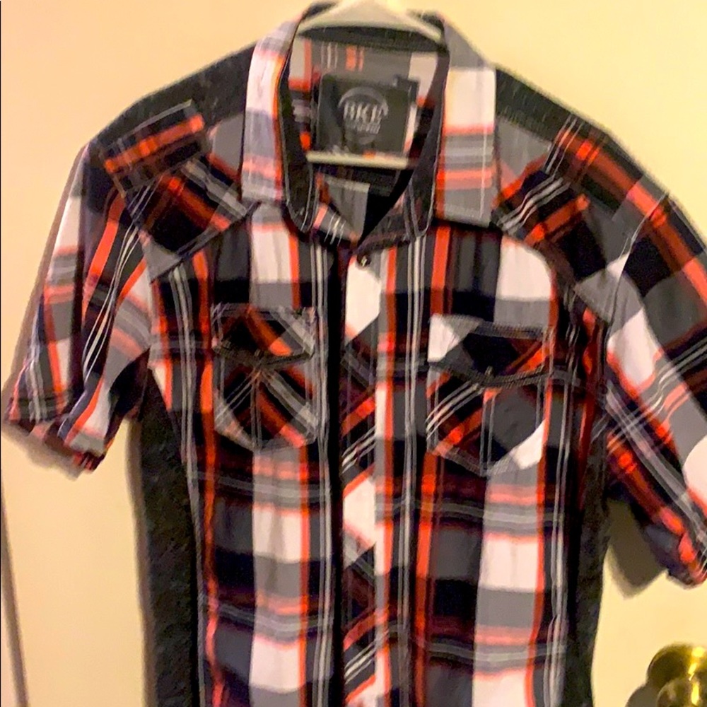 Bke short sleeve dress shirt worn a few times